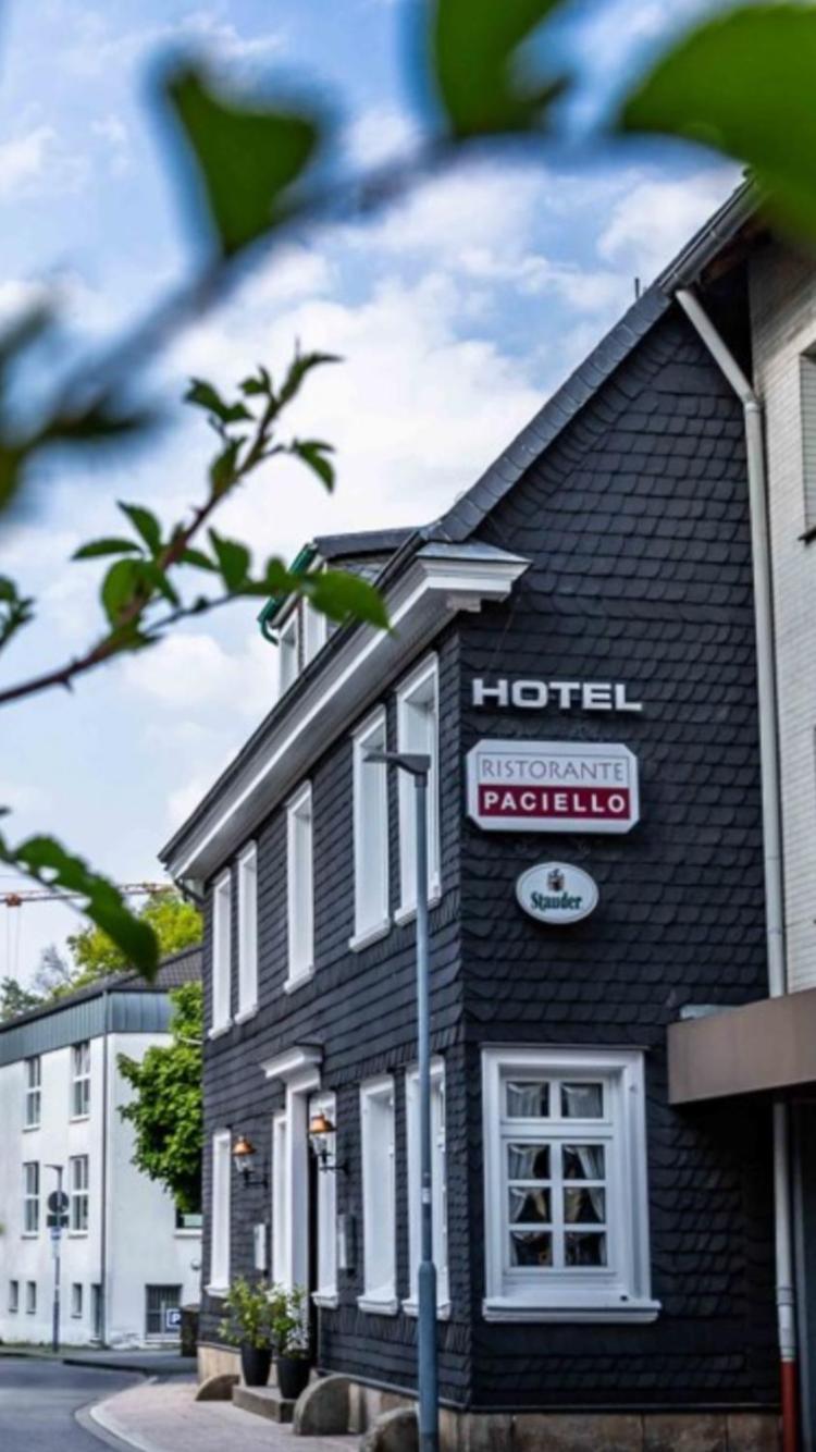 Paciello Restaurant Hotel Velbert Buitenkant foto